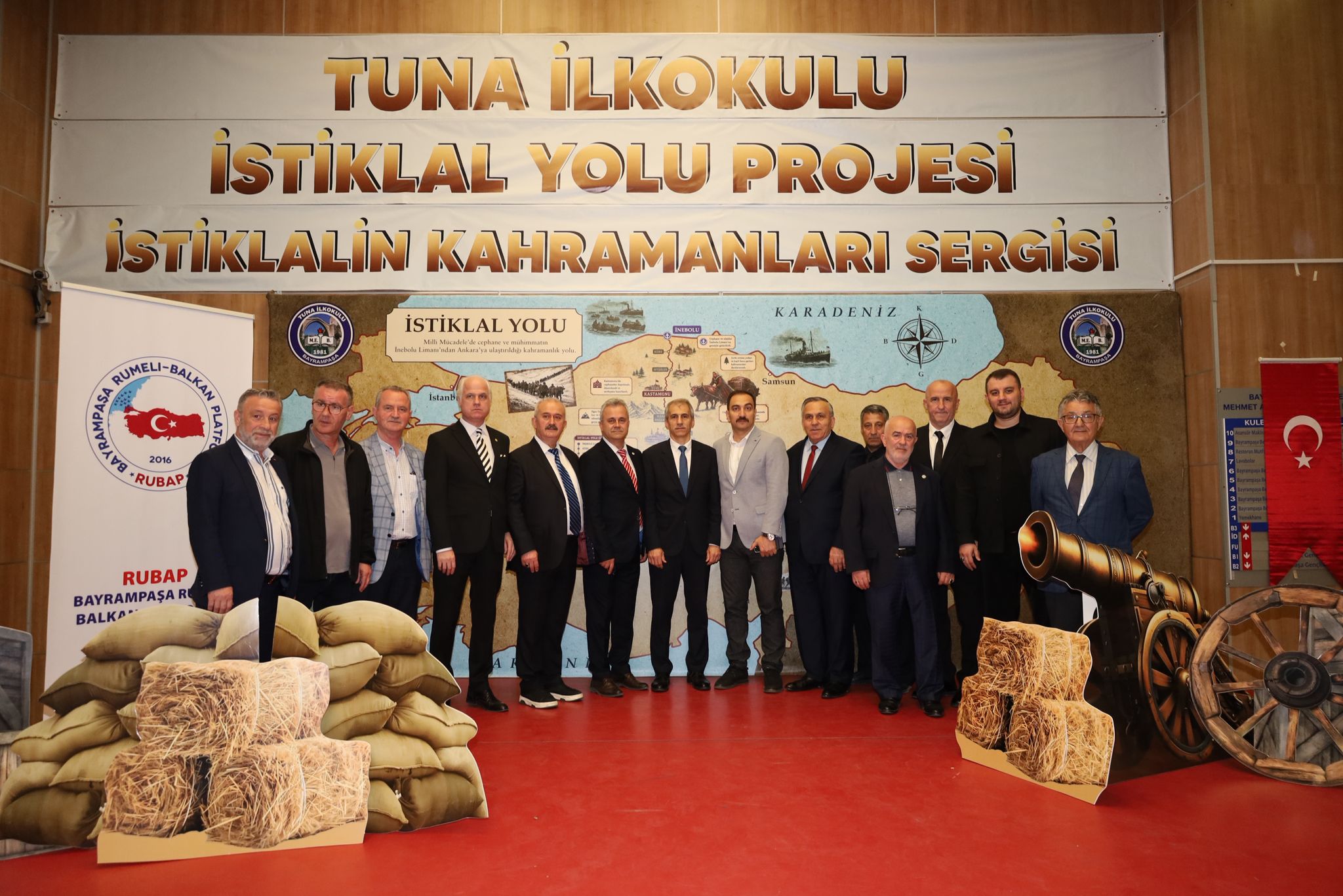 RUMELİ’DEN İSTİKLAL YOLUNA GÖNÜL KÖPRÜSÜ: BAYRAMPAŞALI ÇOCUKLARIN ELLERİNDEN GAZZE’YE ANLAMLI DESTEK